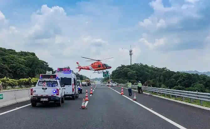 塘厦镇高速公路汽车救援案例
